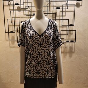 Elegant Black and White Geometric Women's Silk Blouse